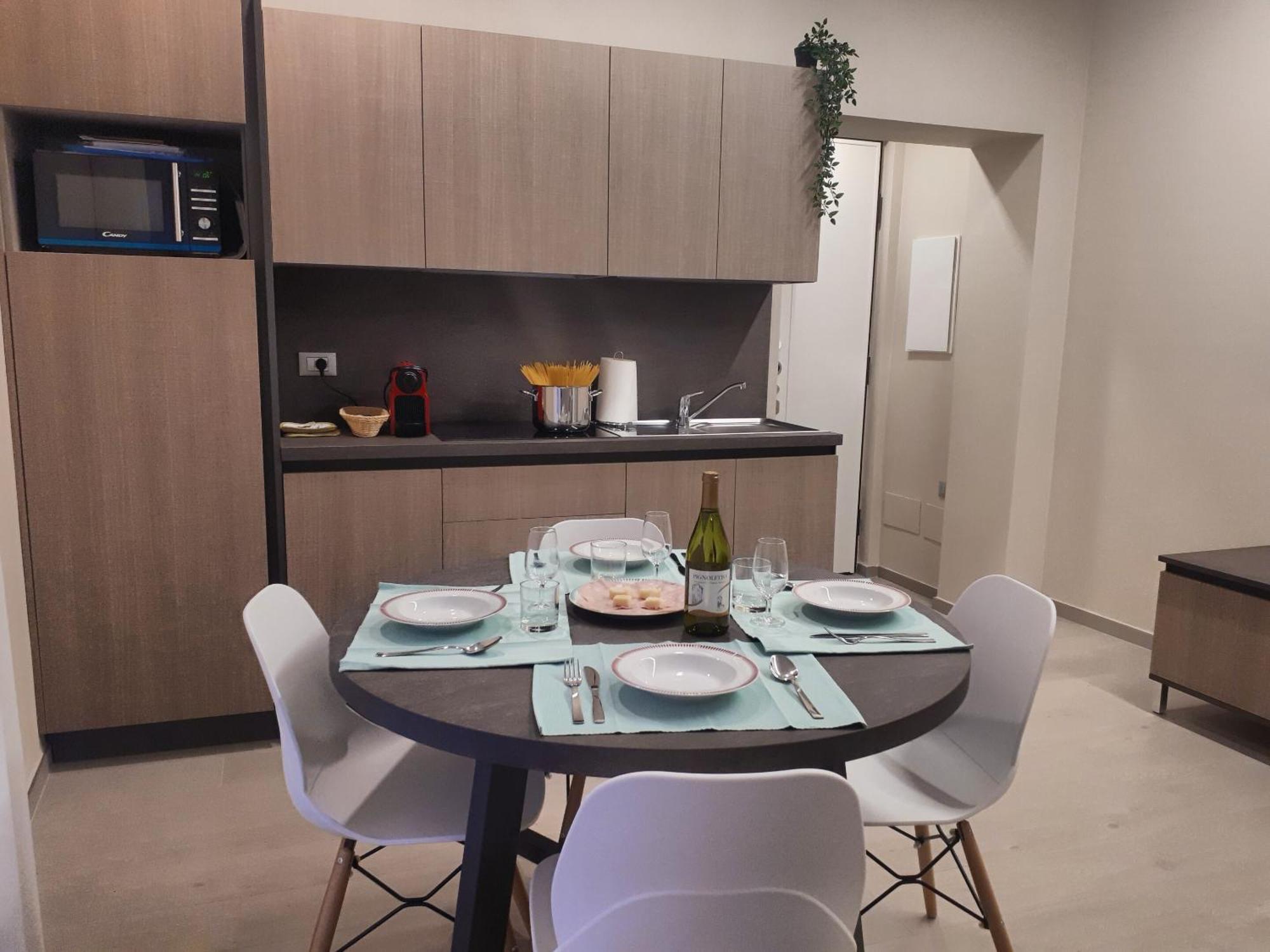 Smart Apartment Maggiore - Twa Болонья Экстерьер фото